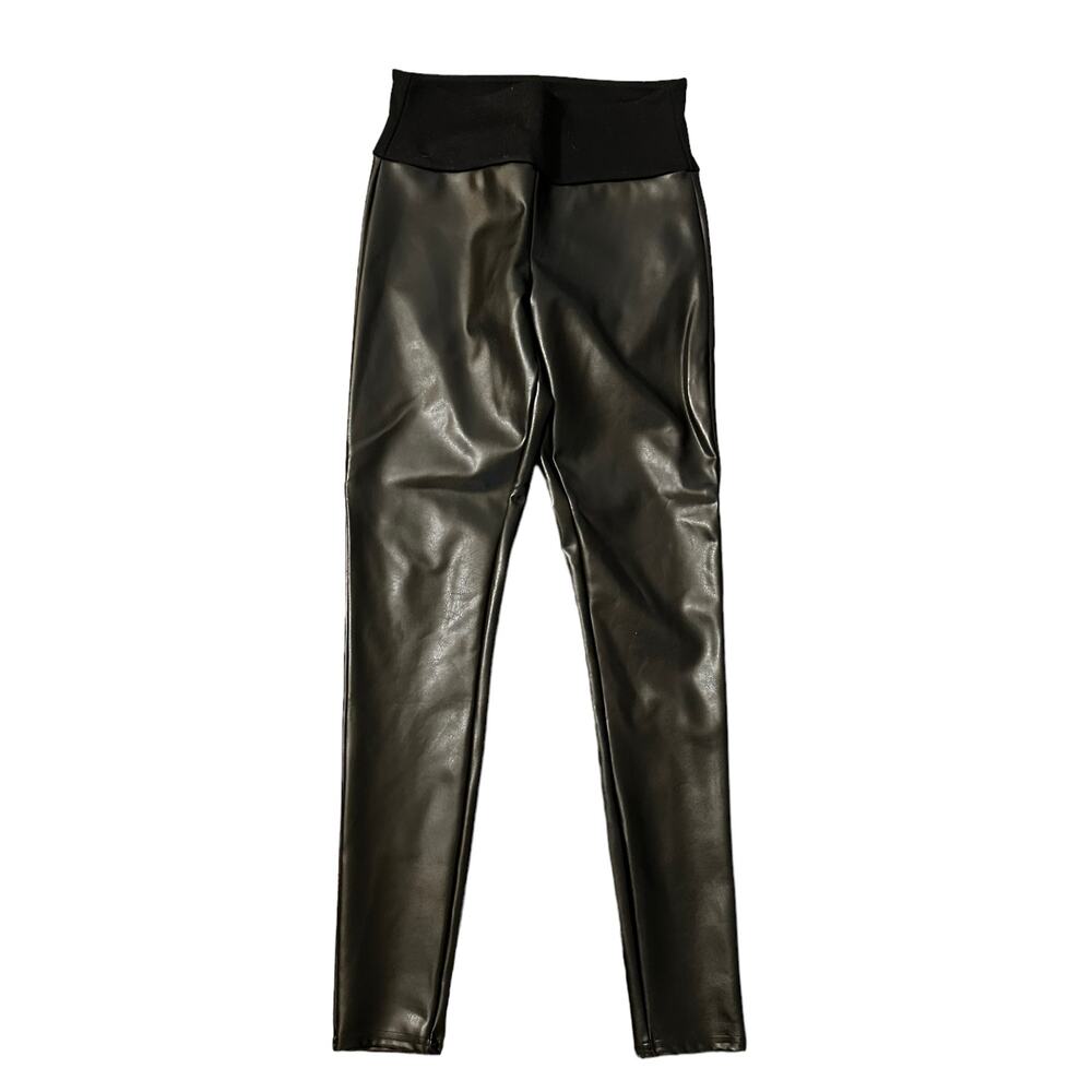 Spanx Assets black faux leather leggings size M
